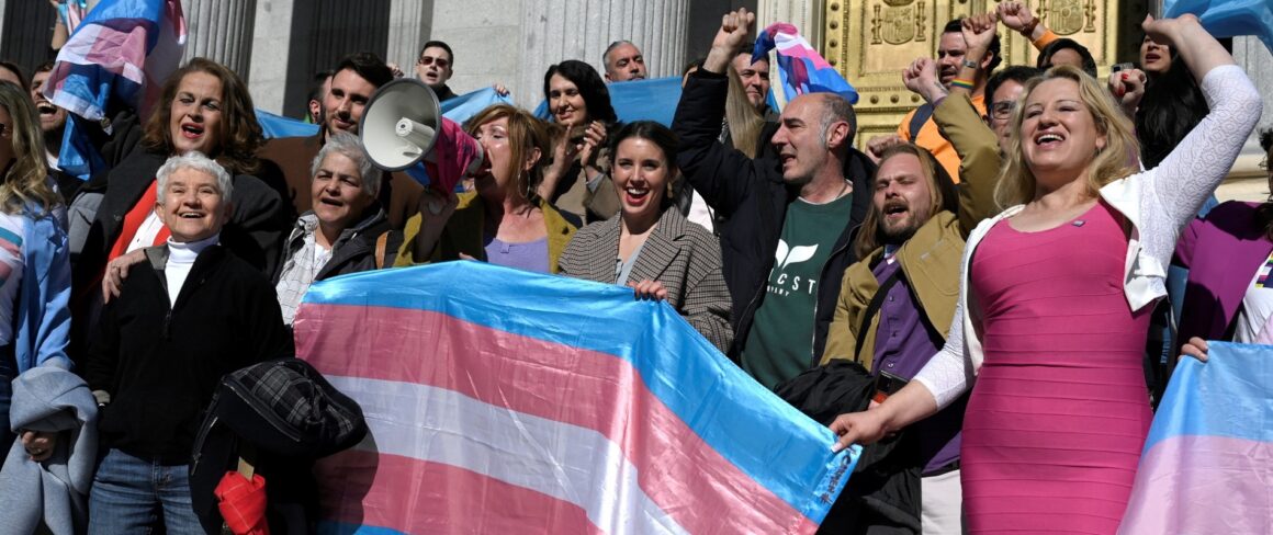 Les pays qui permettent aux personnes transgenres de changer d’état civil