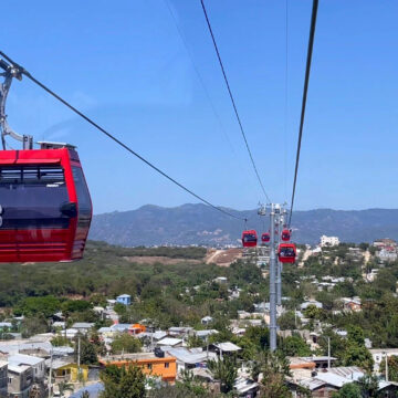 Le dimanche 17 mars, la ville de Santiago de los Caballeros a célébré l'inauguration de son tout premier téléphérique (le 3e téléphérique du pays)