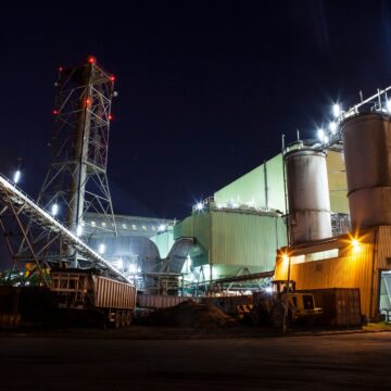 Centrale électrique bagasse charbon exploitée par Albioma au Moule. Photo : Albioma